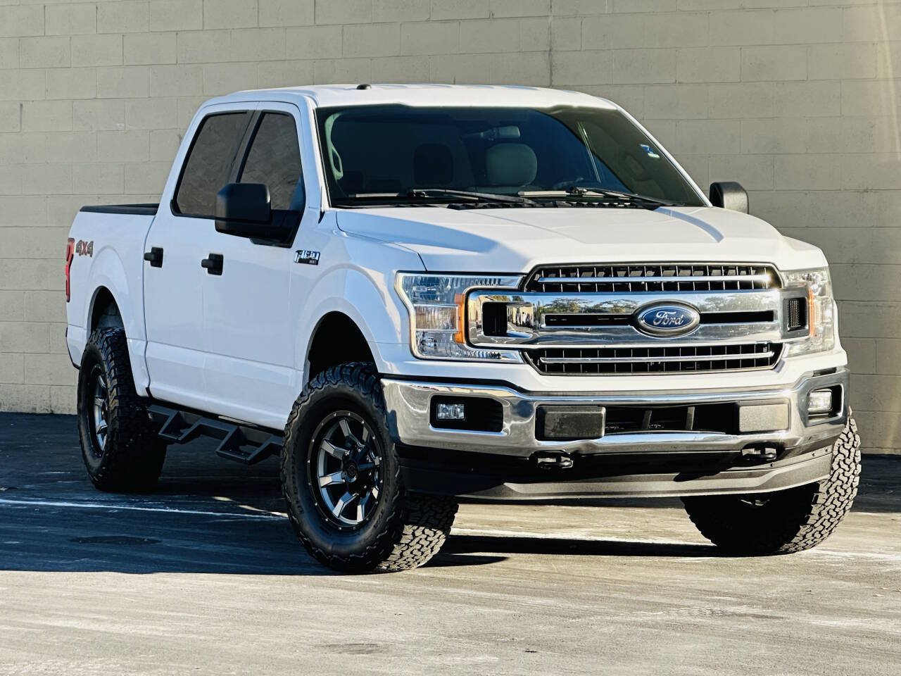 Used 2018 Ford F150 XLT AWD/4WD image 1