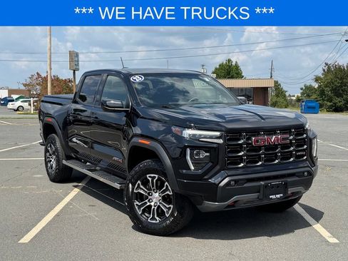 Used 2023 GMC Canyon AT4 AWD/4WD image 1