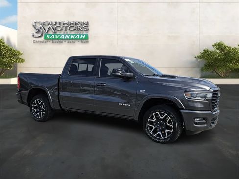 New 2026 RAM 1500 Laramie w/ Sport Appearance Package AWD/4WD image 7