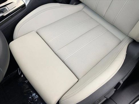 New 2025 Audi Q5 Prestige image 4