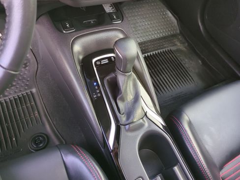 Used 2025 Toyota Corolla XSE image 15