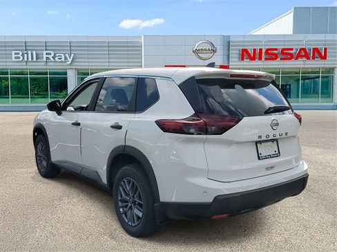 New 2026 Nissan Rogue S image 3