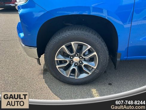 New 2025 Chevrolet Silverado 1500 LT image 9