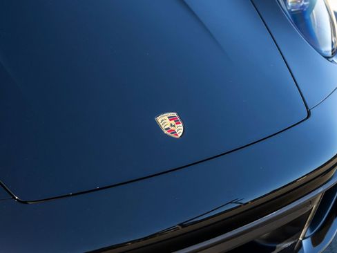 Certified 2021 Porsche 911 Targa 4S image 16