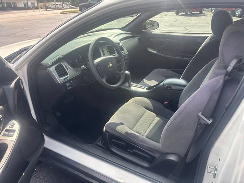 Used 2006 Chevrolet Monte Carlo LT FWD image 9
