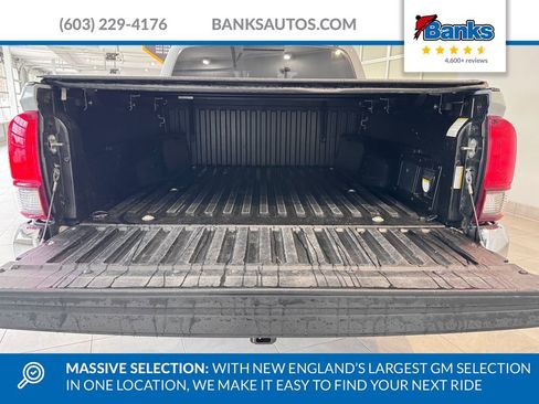 Used 2019 Toyota Tacoma TRD Off-Road image 7