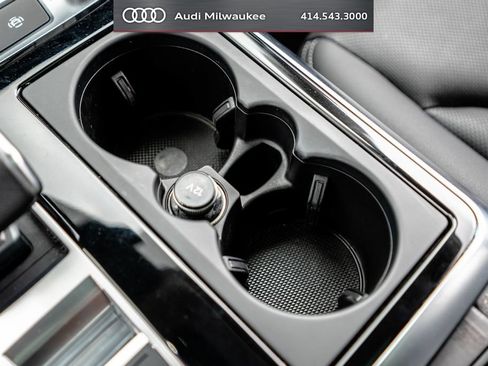 Used 2023 Audi Q8 Premium Plus AWD/4WD image 32