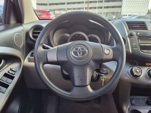 Used 2010 Toyota RAV4 2WD image 14