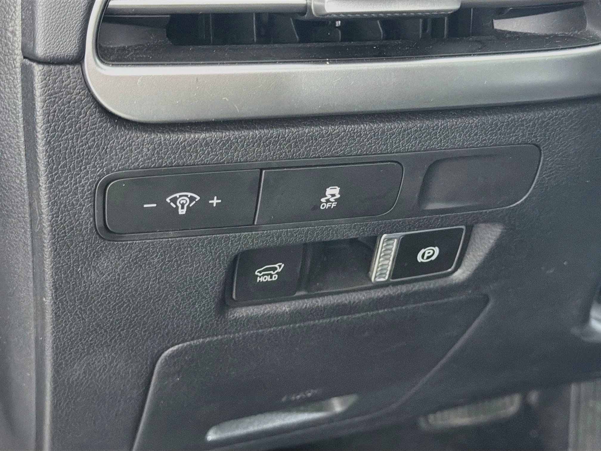 Used 2025 Hyundai Palisade SEL FWD image 17
