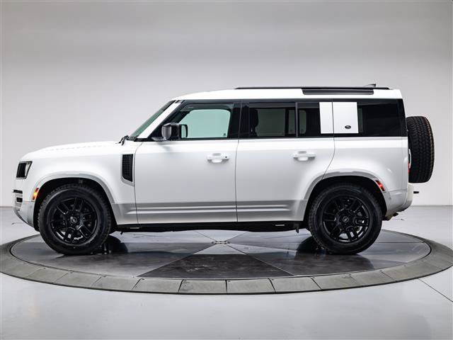 Used 2023 Land Rover Defender 110 S AWD/4WD image 2