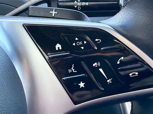 Used 2025 Mercedes-Benz C 300 Sedan image 37