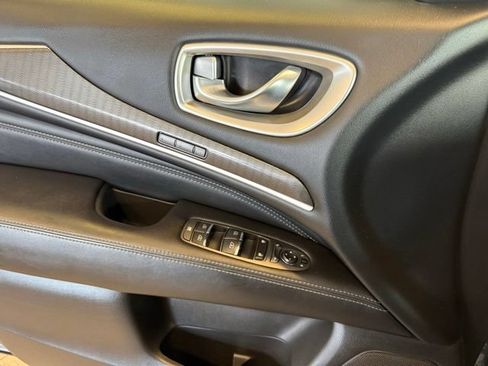 Used 2017 INFINITI QX60 Luxe AWD/4WD image 21