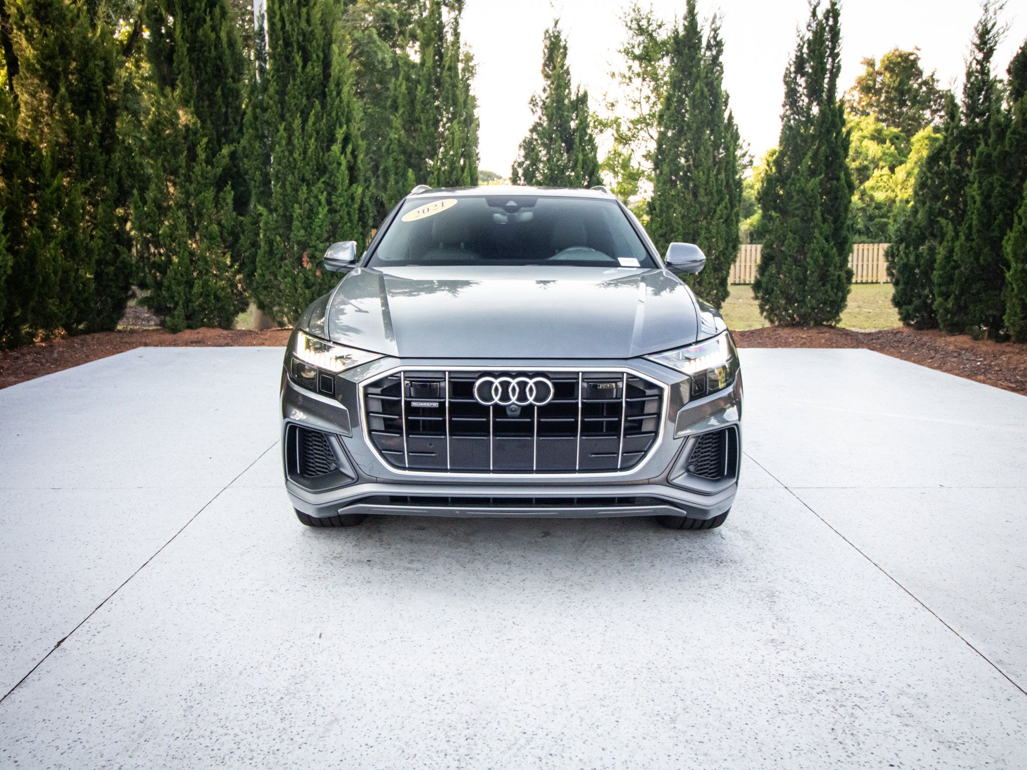 Used 2021 Audi Q8 Premium Plus AWD/4WD image 3