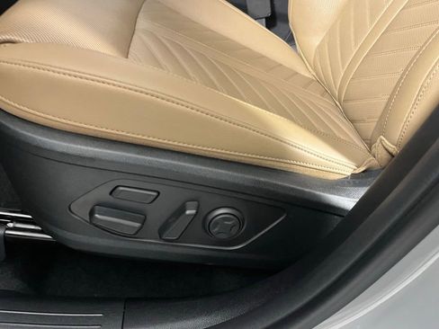 Used 2025 Kia Sorento SX Prestige w/ Olive Brown Leather Package image 25