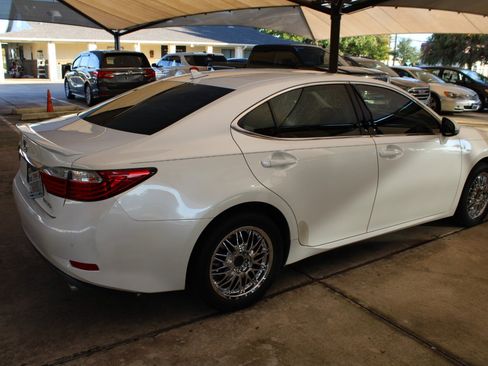 Used 2014 Lexus ES 350 image 7