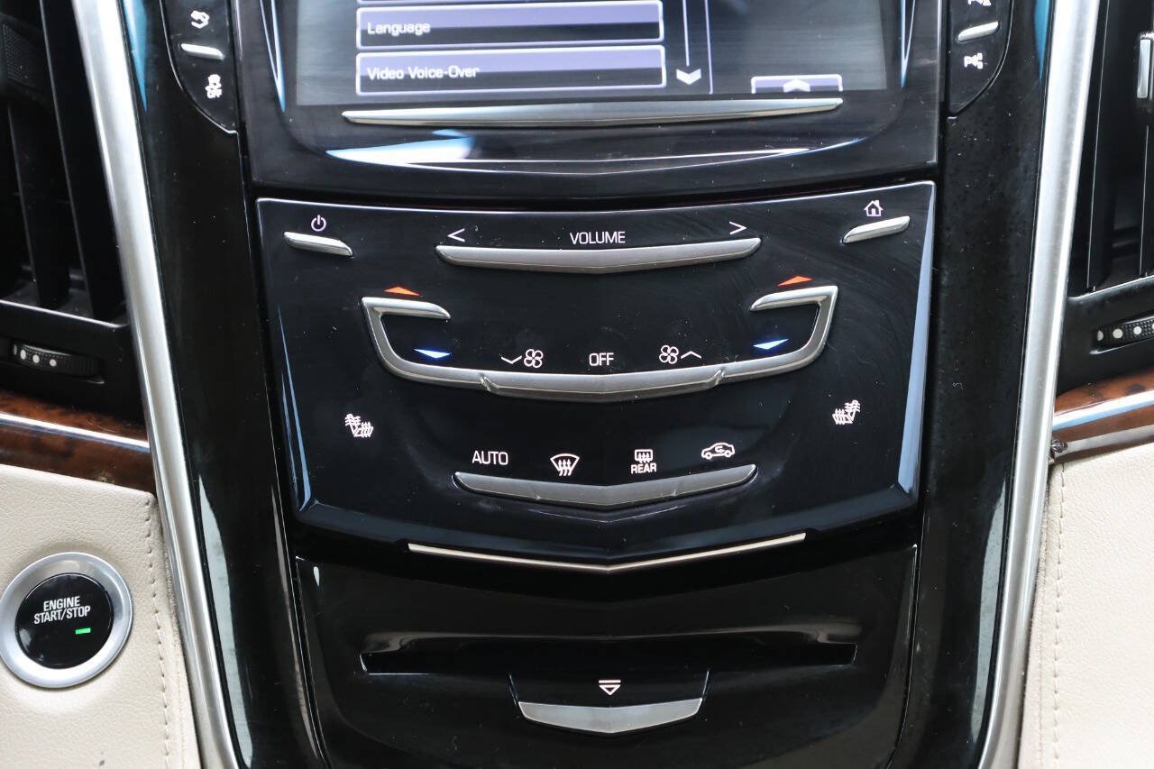Used 2017 Cadillac Escalade Premium Luxury AWD/4WD image 21
