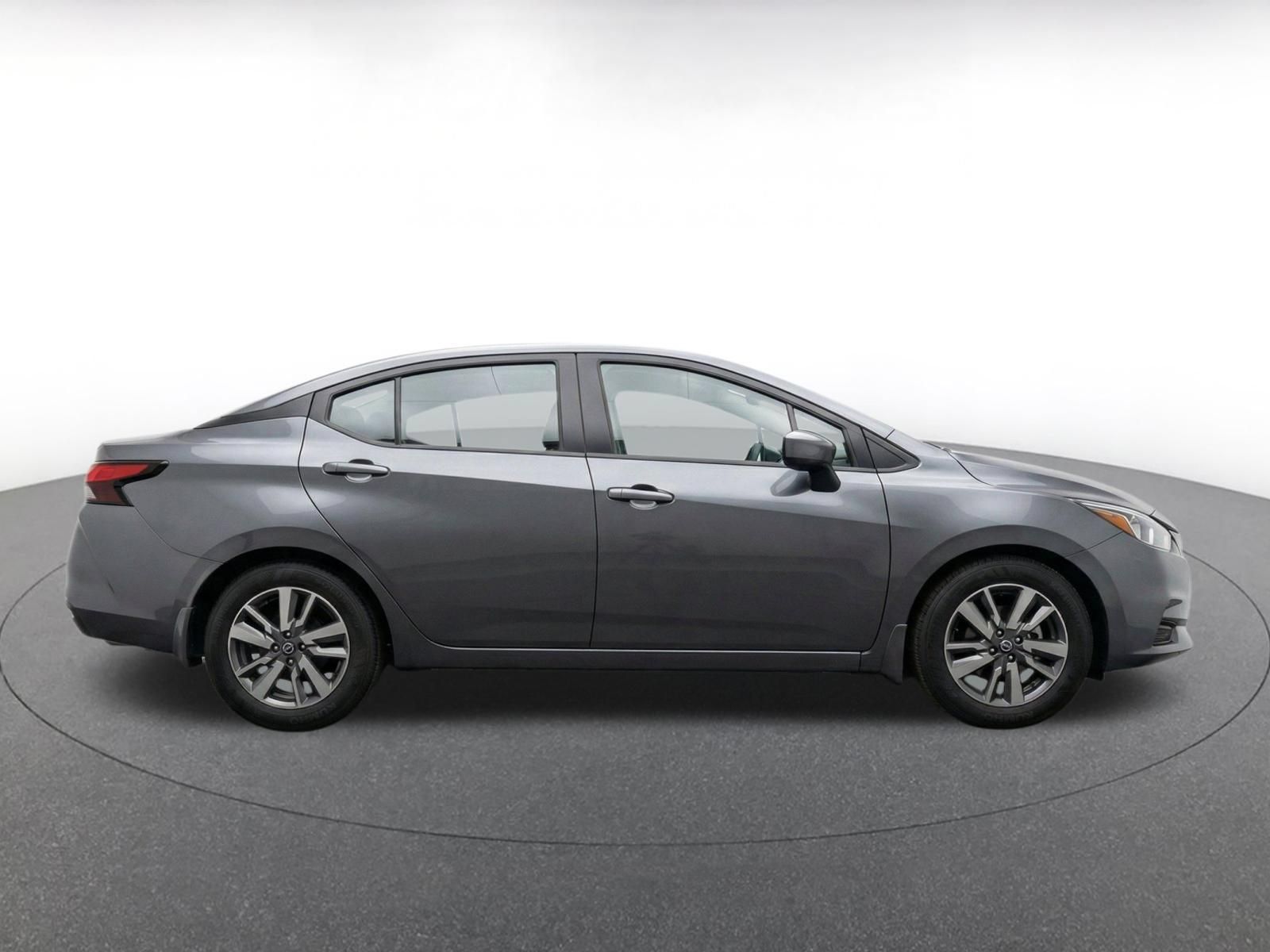 Used 2025 Nissan Versa SV FWD image 13