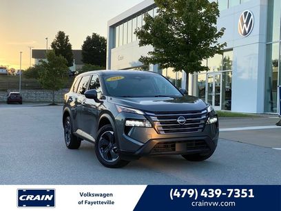 Used 2025 Nissan Rogue SV