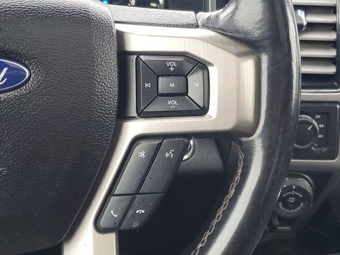 Used 2020 Ford F150 Platinum w/ Equipment Group 701A Luxury AWD/4WD image 16