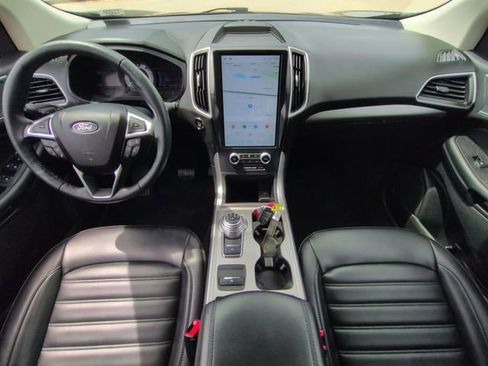 Certified 2024 Ford Edge SEL w/ Convenience Package AWD/4WD image 17