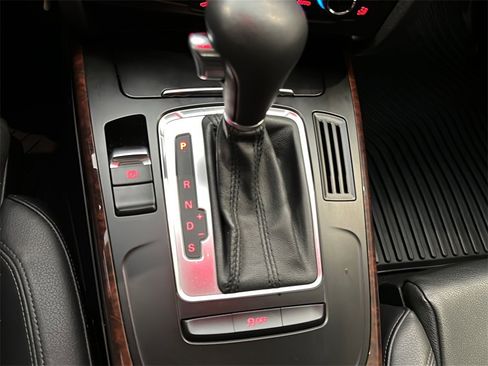 Used 2012 Audi A5 2.0T Premium Plus image 24