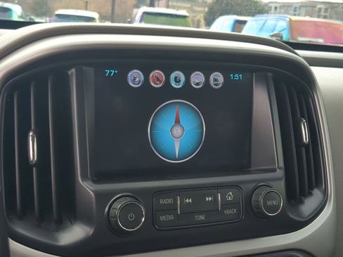 Used 2018 Chevrolet Colorado LT image 17