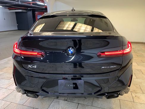 Used 2024 BMW X4 xDrive30i w/ Premium Package AWD/4WD image 7