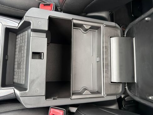 Used 2020 Ford Explorer ST w/ ST Street Pack image 26