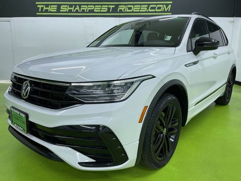 Used 2022 Volkswagen Tiguan SE R-Line FWD image 5