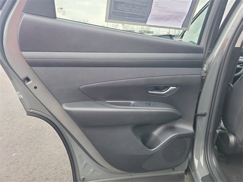 Used 2025 Hyundai Tucson SEL image 15