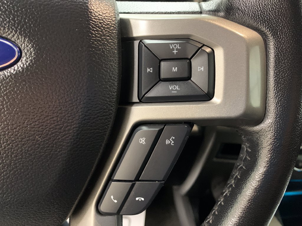 Used 2021 Ford Expedition XLT w/ Black Accent Package AWD/4WD image 12