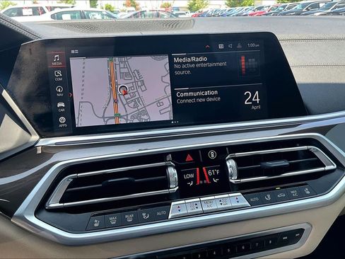 Used 2022 BMW X5 sDrive40i w/ M Sport Package RWD image 34