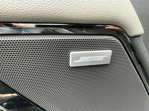 Used 2025 Chevrolet Silverado 2500 ZR2 w/ Technology Package image 20