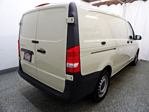 Used 2019 Mercedes-Benz Metris image 5