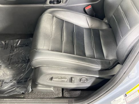 Used 2023 Honda CR-V EX-L image 18