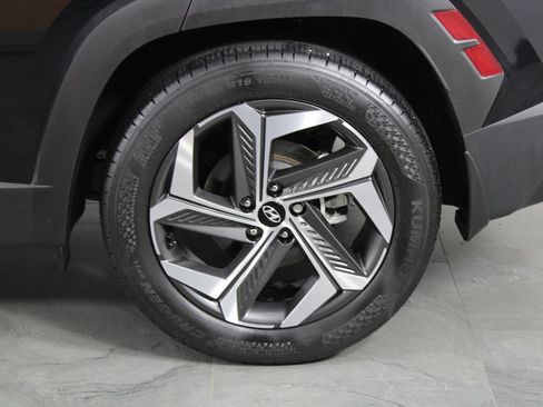 Certified 2024 Hyundai Tucson SEL w/ Convenience Package FWD image 15