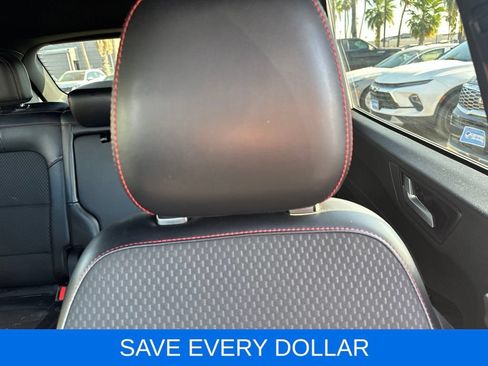 Used 2023 Ford Escape ST-Line w/ Tech Pack #1 FWD image 10