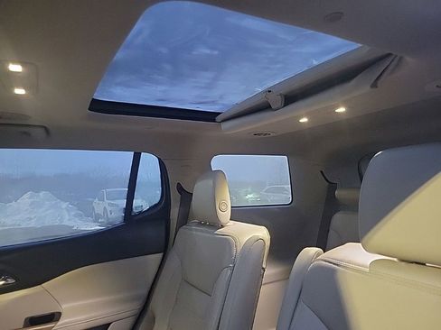 Used 2018 GMC Acadia Denali w/ Technology Package image 18