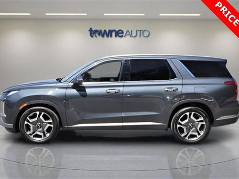 Used 2024 Hyundai Palisade Limited image 2