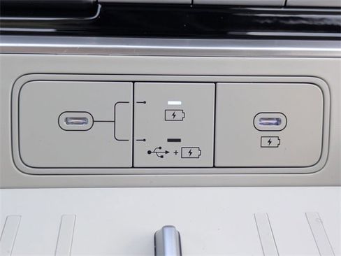 New 2026 Hyundai Santa Fe SE image 21