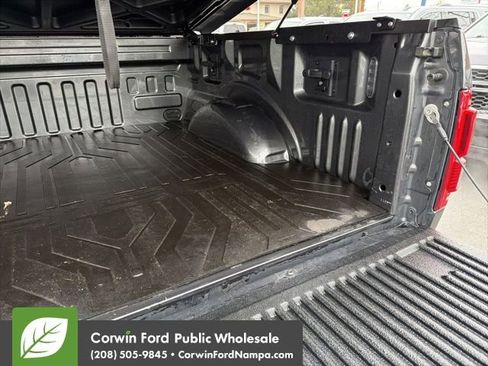 Used 2016 Ford F150 Platinum w/ Equipment Group 701A Luxury image 32