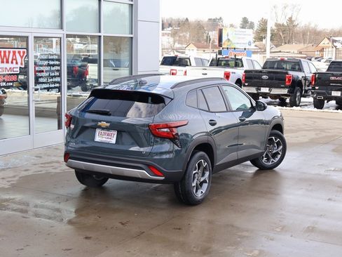 New 2026 Chevrolet Trax LT w/ Driver Confidence Package image 37