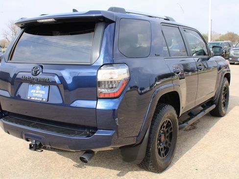 Used 2023 Toyota 4Runner SR5 Premium w/ Moonroof Package image 8