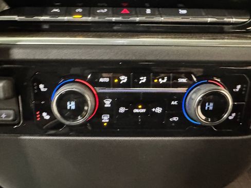 New 2026 Chevrolet Silverado 1500 RST AWD/4WD image 13