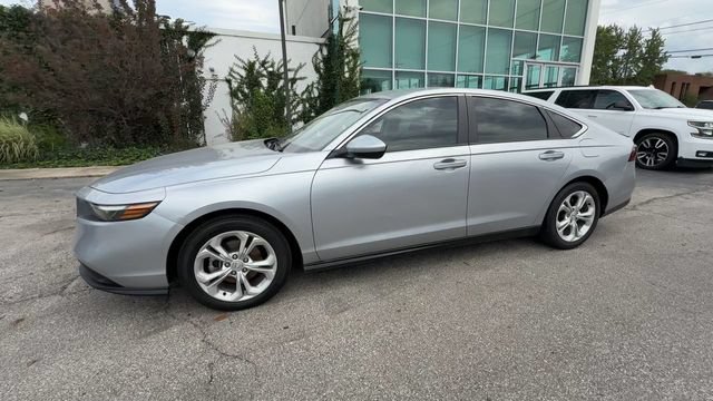 Used 2025 Honda Accord LX image 4