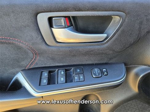 Used 2015 Toyota Camry XSE image 20