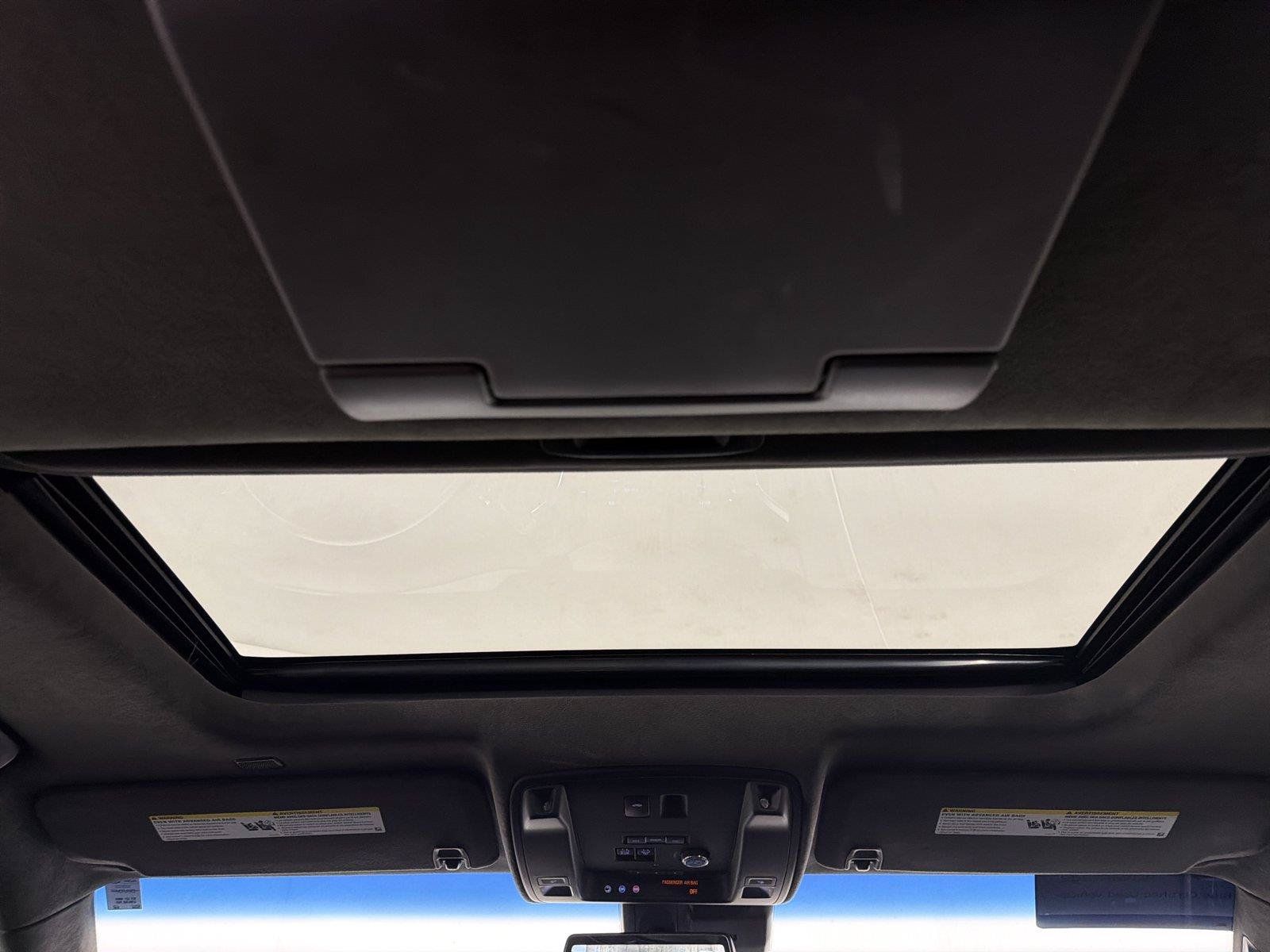 Used 2019 Cadillac Escalade Platinum AWD/4WD image 24