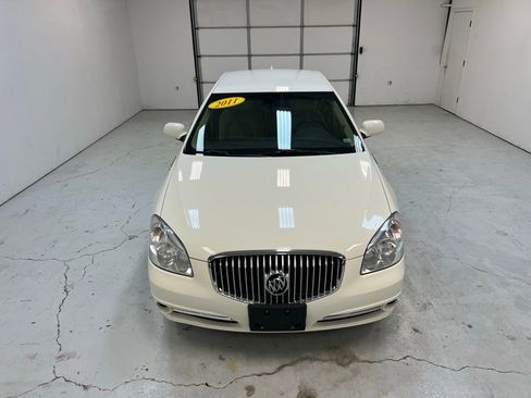 Used 2011 Buick Lucerne CX image 6