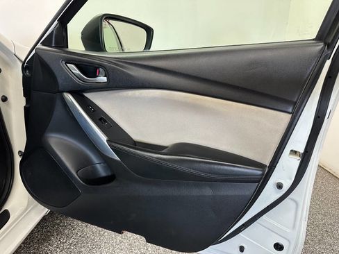 Used 2017 MAZDA MAZDA6 Touring image 19