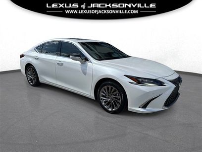 Certified 2025 Lexus ES 300h Ultra Luxury w/ Accessory Package (Z1)